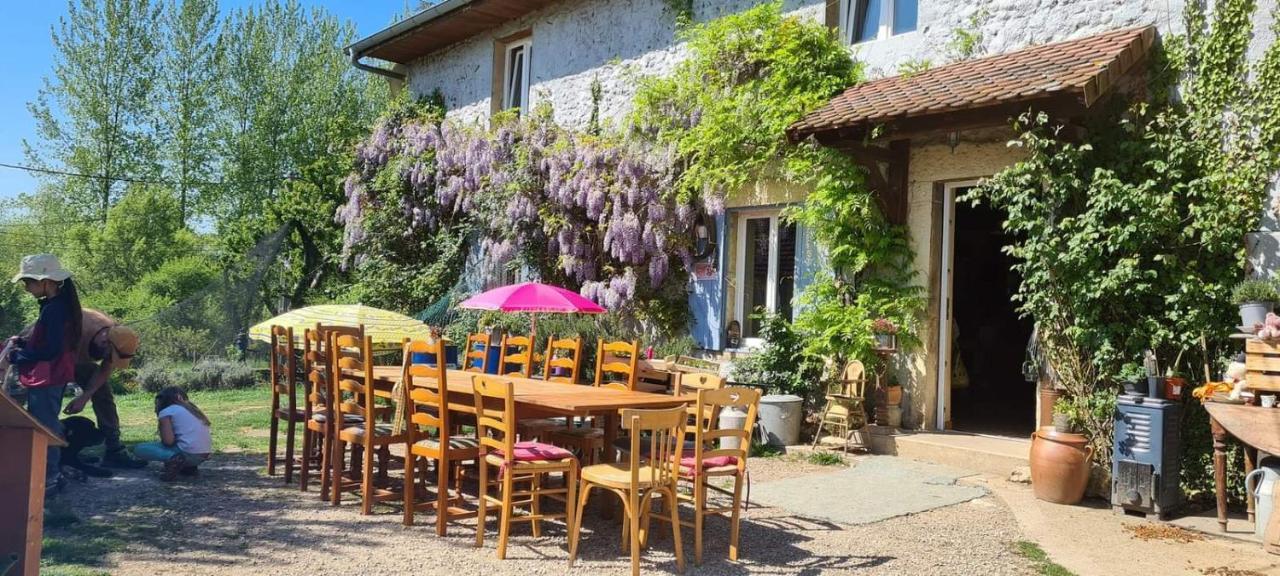 مبيت وإفطار Morestel Basse-Cour De Montin Au 256 Chemin De La Rocaille A 38510 Vezeronce Curtin المظهر الخارجي الصورة