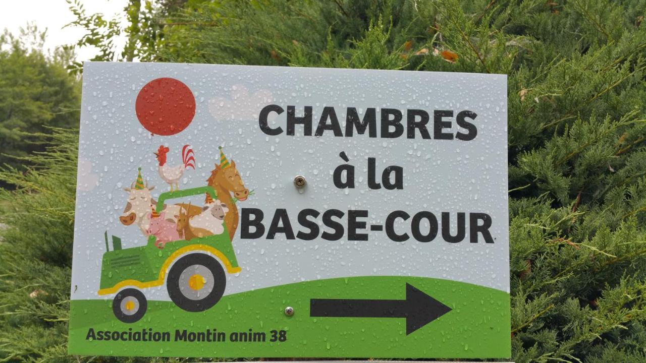 مبيت وإفطار Morestel Basse-Cour De Montin Au 256 Chemin De La Rocaille A 38510 Vezeronce Curtin المظهر الخارجي الصورة